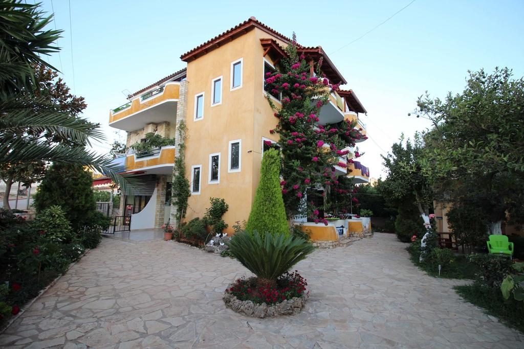 Flower Garden Villa Ksamil Exterior photo
