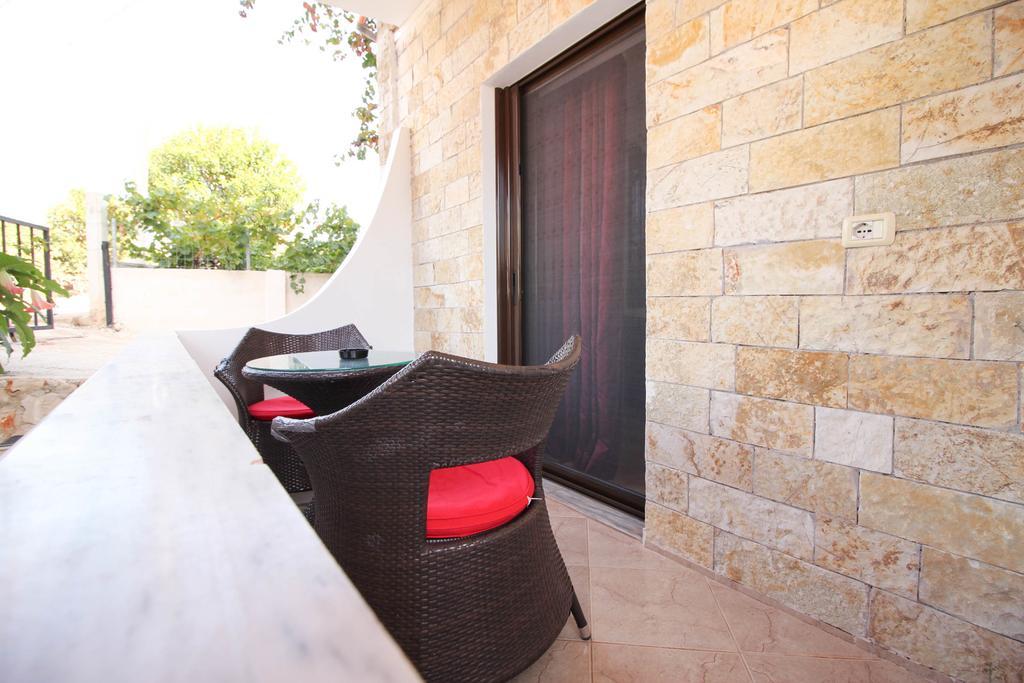 Flower Garden Villa Ksamil Exterior photo